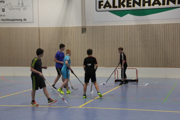 SMSFloorball18_06