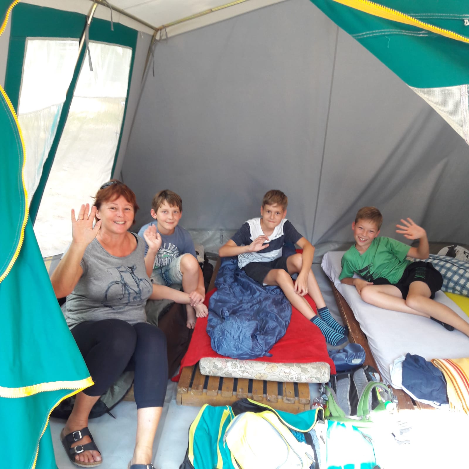 IMG-20180822-WA0000