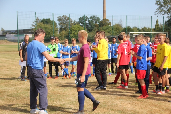 Fussball20_19